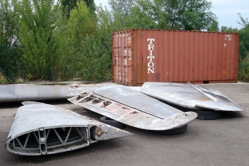 Container